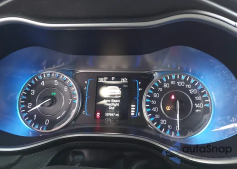 2016 Chrysler 200 Touring z USA, uszkodzony, nr VIN 1C3CCCFB3GN182292